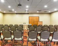 Quality Suites Hickory South Отели в г. Хикори