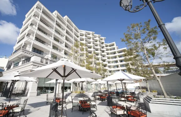 神户海港拉套房酒店