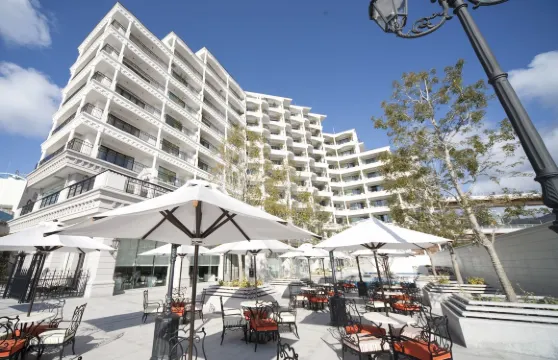 神户海港拉套房酒店