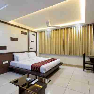Hotel Radiant Rooms