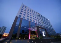 E Hotel โรงแรมในเจนไน