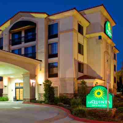 La Quinta Inn & Suites by Wyndham NE Long Beach/Cypress Hotel Exterior