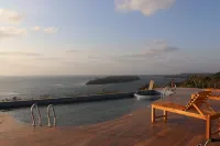 Sea Horizon Resort - Beach