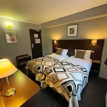 The Originals Boutique, Hôtel d'Angleterre, le Havre, Centre, Plage Hotels near Plage Le Havre