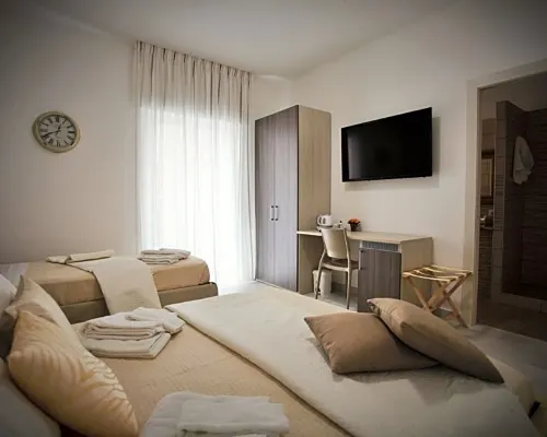 Central Apartments Hotels in Crotone