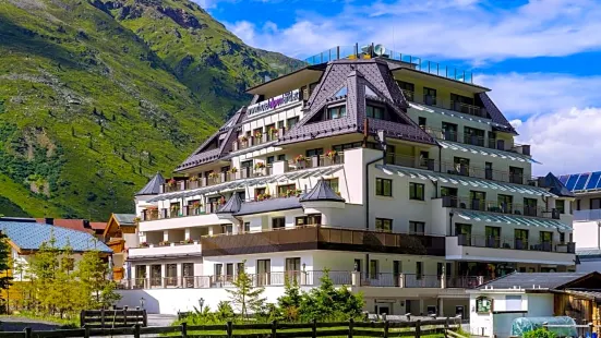 Hotel Alpenland