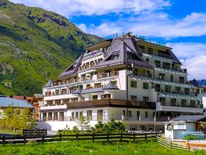 Hotel Alpenland