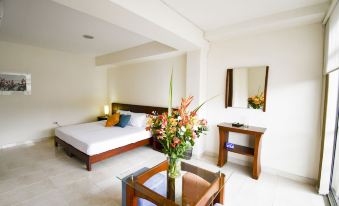 Hotel Monarca Armenia - Housity