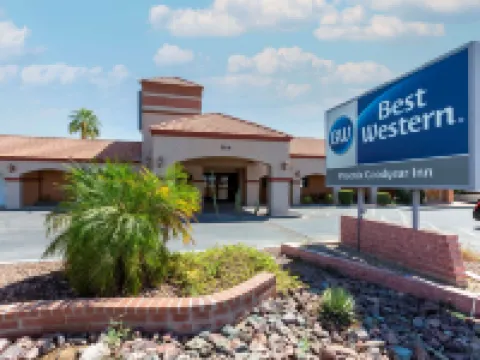 เบสท์เวสเทิร์น ฟีนิกซ์ กู้ดเยียร์อินน์ โรงแรมในกู้ดเยียร์