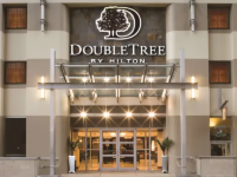 DoubleTree by Hilton Hotel & Suites Pittsburgh Downtown Hotels in Pittsburgh