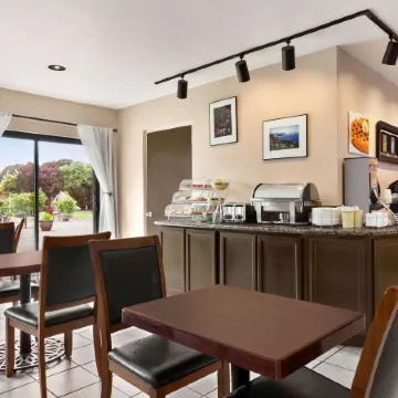 Ramada by Wyndham Arcata