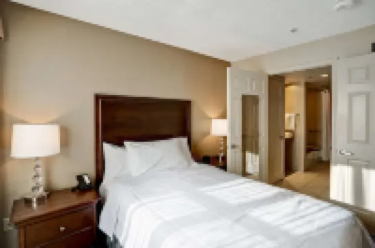 Homewood Suites by Hilton Windsor Locks Hartford