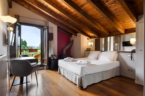 Hôtel Iribarnia Hotels in Elgorriaga