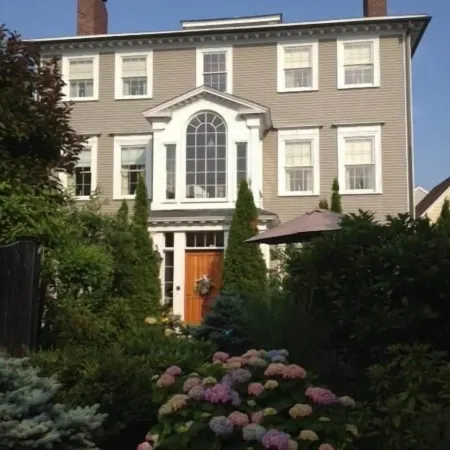 Compass Rose Inn