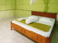 Tangkahan Inn Hotel di Namu Sialang
