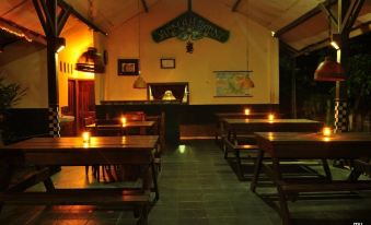 Rumah Daun Homestay Tetebatu - Housity