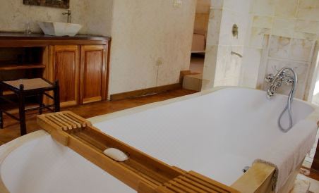 Lejartre's Retreat - Housity