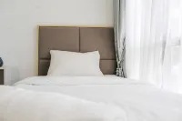 Spacious and Cozy 2Br M-Town Apartment Hotel di Pakulonan Barat