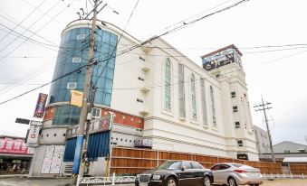 3. 스위스모텔..