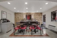 Red Roof Inn Crossville