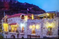 Remhala Guest House Các khách sạn ở Shemlan