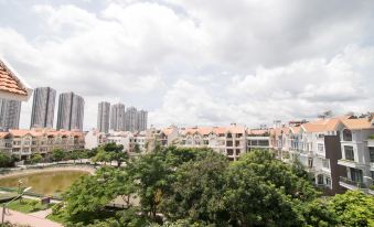 Bin Bin Hotel 7 - Near Ton Duc Thang University