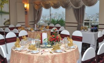 Thien Hong - Arc En Ciel Hotel