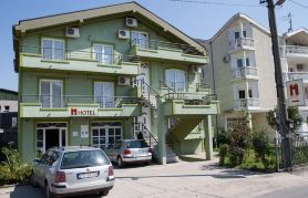 Hotel M