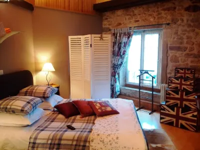 Chambres d'hôtes le Prieuré Hotels in La Baffe