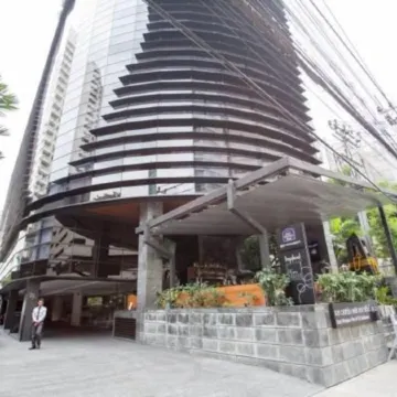 Best Western Sukhumvit 20 Отели рядом с достопримечательностью «Торговый центр Terminal 21»
