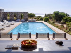 Antiparos Luxury Villas