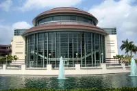DoubleTree by Hilton Hotel West Palm Beach Airport
