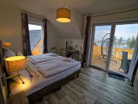 Lakeside Village 36 (+ Sauna) Hotels in Frymburk