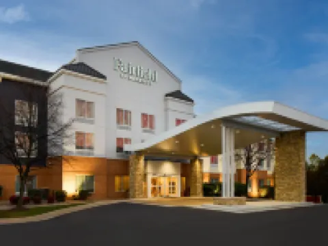Fairfield Inn & Suites Winchester Hotels in Winchester