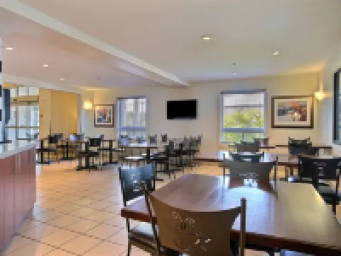 三河市速8酒店 三河城酒店