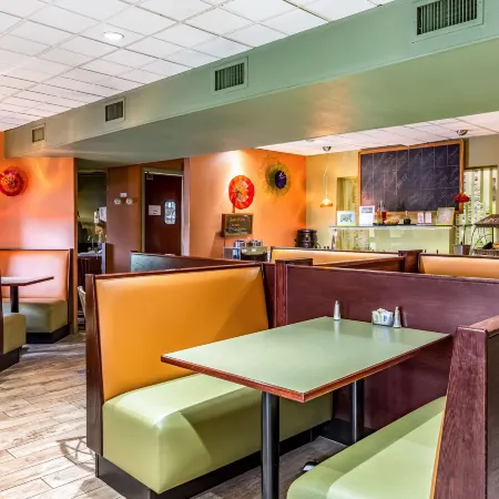 Quality Inn East Stroudsburg - Poconos
