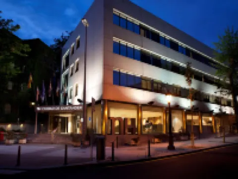 Hotel NH Ciudad de Santander Hoteles cerca de Catedral de Santander