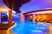 Hotel Camino Real - Pools