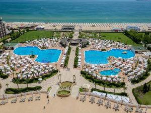 Dit Majestic Beach Resort - Ultra All Inclusive