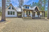 Private Hot Tub, Outdoor Fireplace: Broken Bow Gem - parking