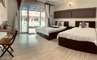 Hello Kampot Resort