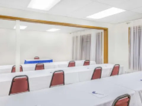 Travelodge by Wyndham Juneau Hotels in Juneau