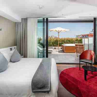 Hotel Monaco Rooms