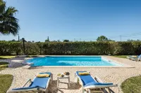 Peaceful Villa with Pool & Spacious Garden - Pools