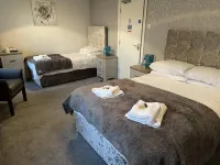 The Bull Hotel Hotel a Llanfair-yn-Neubwll