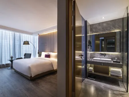 Mercure Kunshan High-tech Vientiane Hui Hotel Отели рядом со станцией Yangcheng Lake Railway Station