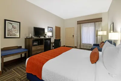 Best Western Colonial Inn Hotels near Hibbett Sports
