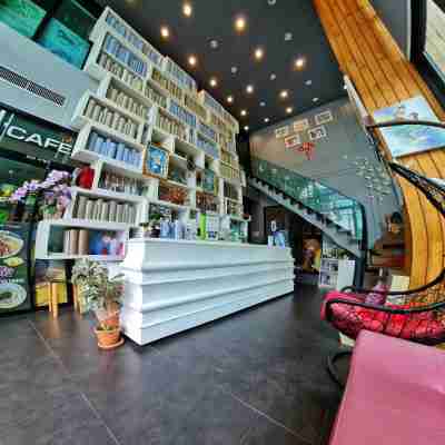 더 베드 핫야이 Others