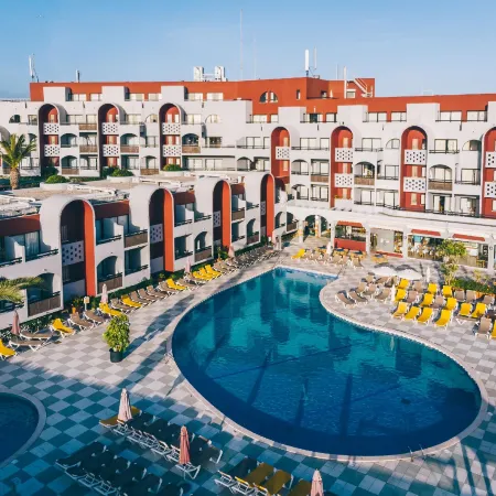 Muthu Oura Praia Hotel