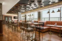 Wyndham Garden Manama - ที่มีบาร์